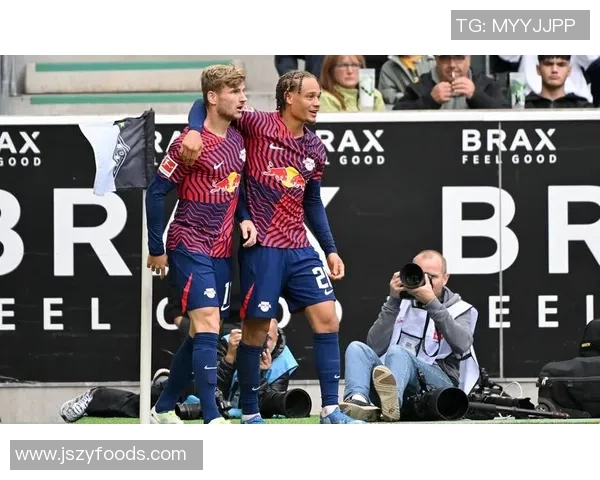 莱比锡客场压哨大胜，横扫门兴格拉德巴赫！